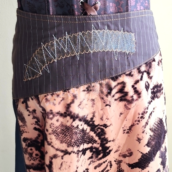 2 PC. CUSTOM DENIM STEAMPUNK CORSET & SKIRT ENSEMBLE!!! - Picture 4 of 7